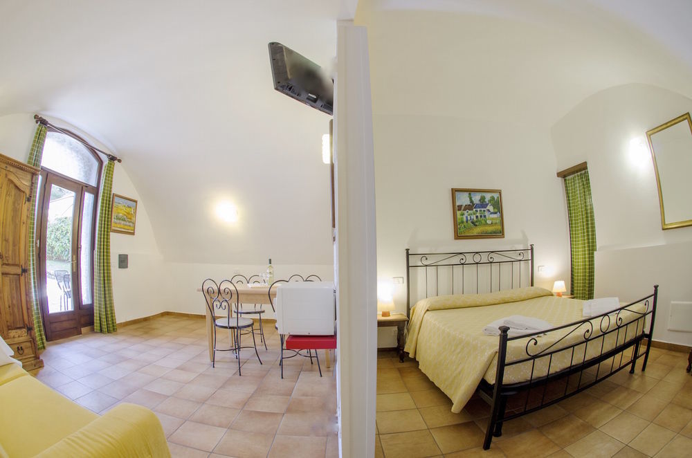 Residence Segattini Riva del Garda Ngoại thất bức ảnh