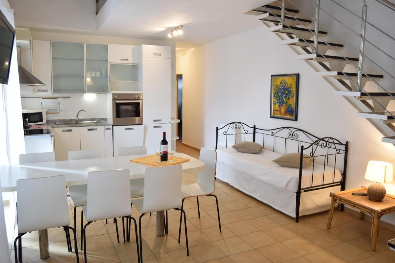 Residence Segattini Riva del Garda Ngoại thất bức ảnh